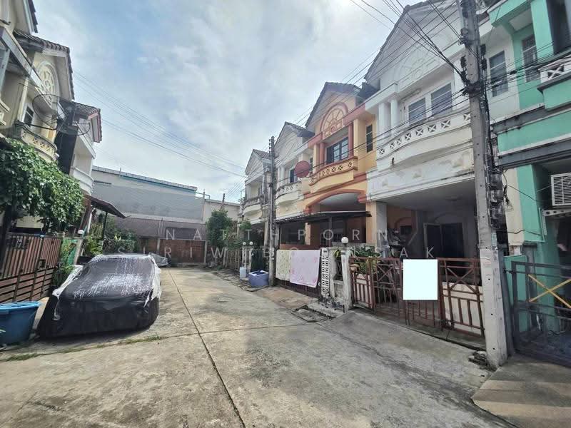 Maneerin Lake & Park and Nantana Garden Park Place : มณีรินทร์ เลค & พาร์ค และนันทนาการ์เด้นพาร์คเพลส, ปทุมธานี, ถนนติวานนท์ 345, บางคูวัด, เมืองปทุมธานี, ปทุมธานี, 80 ตร.ม., ทาวน์เฮ้าส์ ขาย, โดย Natthporn Siriwiboonsak, 500522054 - DDproperty.com