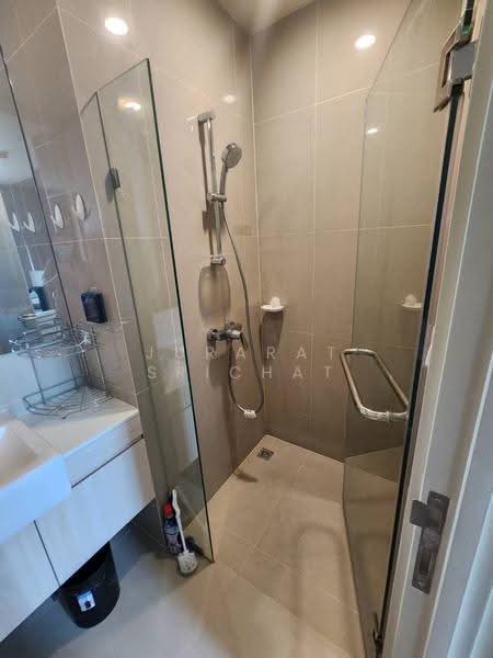 Noble Recole, Bangkok, 77 Soi Sukhumvit 19 Sukhumvit Road, Khlongtoei Nua, Watthana, Bangkok, 1 Bedroom, 35 sqm, Condo For Rent, by Jurarat Srichat, 500522064 - DDproperty.com