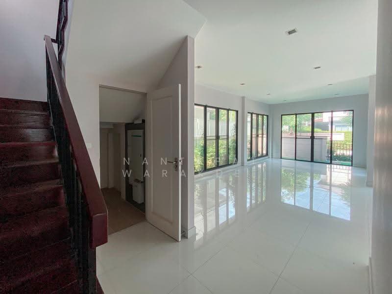 Bangkok Boulevard Rama 9, Bangkok, Kanchanaphisek Ring Road, Saphan Sung, Bangkok, 4 Bedrooms, 354 sqm, Single Detached House For Sale, by Nantapat Warakdee, 500522066 - DDproperty.com