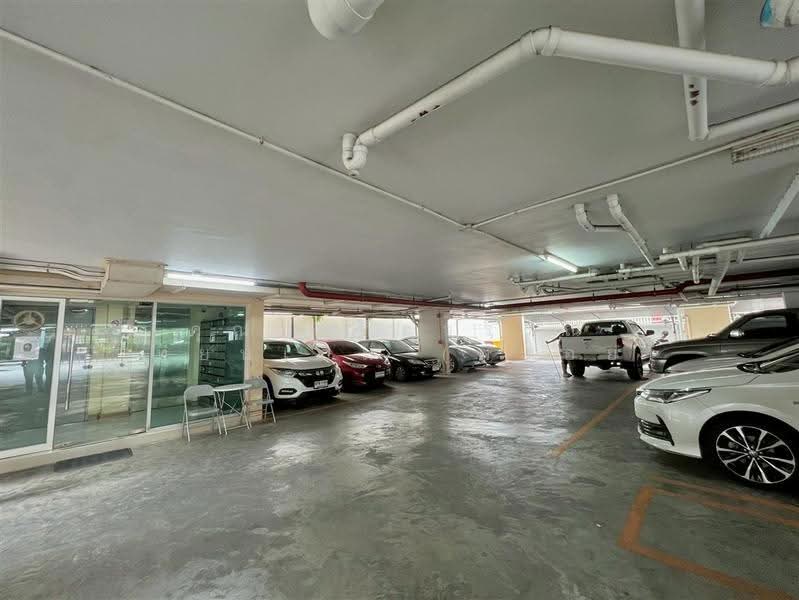 Le Rich Ratchada-Sutthisarn, Bangkok, 1224 Suthisan Winitchai Road, Din Daeng, Bangkok, 1 Bedroom, 29 sqm, Condo For Sale, by คุณ คทัยวรรณ เทียนเสม (พลอย), 500522070 - DDproperty.com