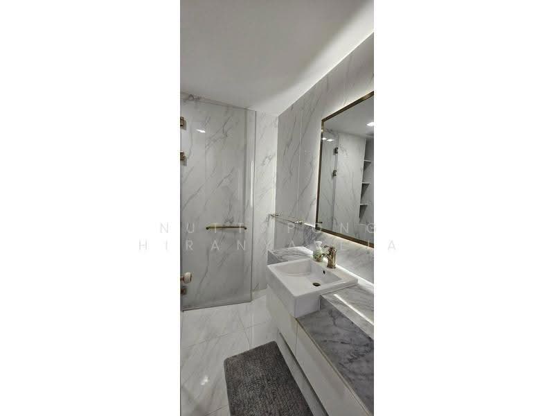 Noble BE33, Bangkok, 19 Soi Sukhumvit 33, Khlong Tan Nua, Watthana, Bangkok, 3 Bedrooms, 136 sqm, Condo For Sale, by Nuttapong Hiranyaveja, 500522090 - DDproperty.com