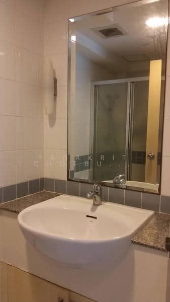 Plus 38 Hip, Bangkok, 5 Soi Sukhumvit 38, Phra Kanong, Khlong Toei, Bangkok, 1 Bedroom, 34 sqm, Condo For Sale, by Tanakrit Chotbuddkayan, 500522096 - DDproperty.com