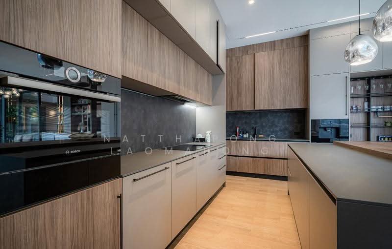 undefined, Bangkok, Samsen Nok, Huai Khwang, Bangkok, 5 Bedrooms, 1,000 sqm, Single Detached House For Sale, by Natthapong Laomahong, 500522101 - DDproperty.com