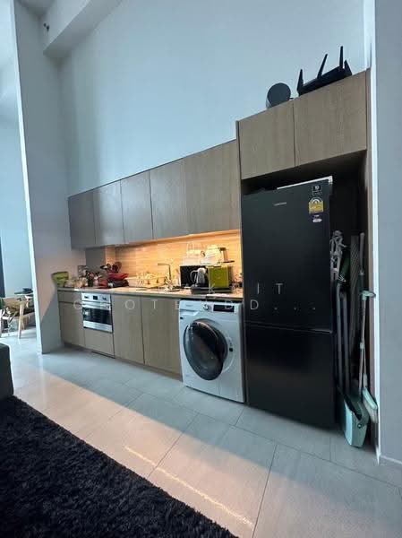 The Lofts Silom, Bangkok, Pramuan Road, Silom, Bang Rak, Bangkok, 2 Bedrooms, 78 sqm, Condo For Sale, by Tanakrit Chotbuddkayan, 500522107 - DDproperty.com