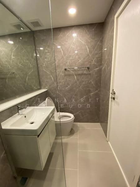 Mazarine Ratchayothin, Bangkok, Soi Phahonyothin 30, Phahonyothin Road, Chan Kasem, Chatuchak, Bangkok, 1 Bedroom, 25 sqm, Condo For Sale, by Tanakrit Chotbuddkayan, 500522111 - DDproperty.com