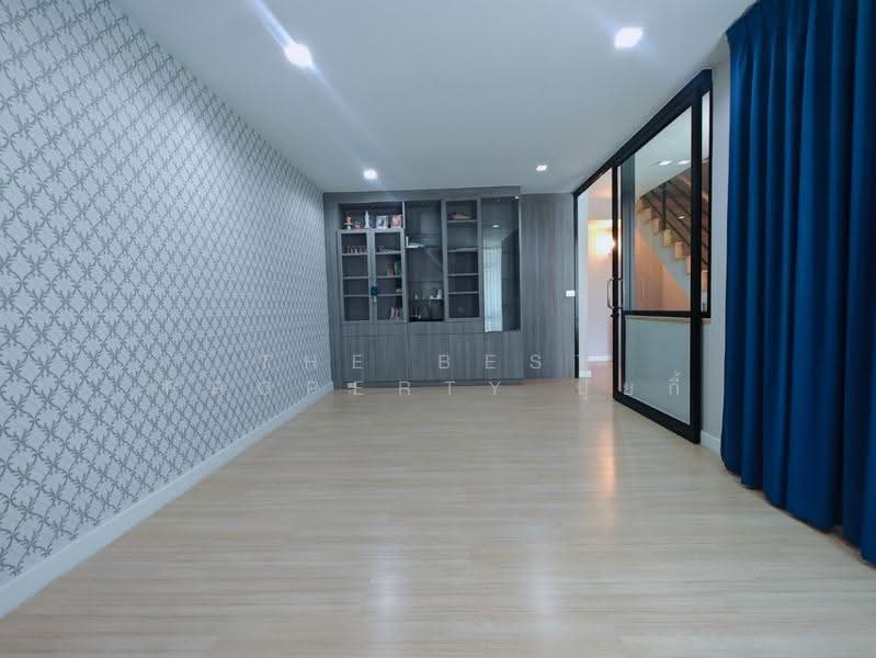 Plex Bangna, Samut Prakan, 90/239 Burapha Withi Expressway, Bang Kaeo, Bang Plee, Samut Prakan, 3 Bedrooms, 100 sqm, Townhouse For Sale, by The Best Property ปุ้ยกี้, 500522115 - DDproperty.com
