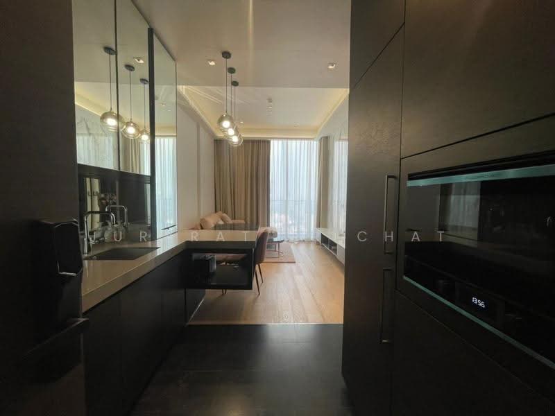 28 Chidlom, Bangkok, 28 Chit Lom Alley, Lumphini, Pathum Wan, Bangkok, 1 Bedroom, 44 sqm, Condo For Rent, by Jurarat Srichat, 500522150 - DDproperty.com
