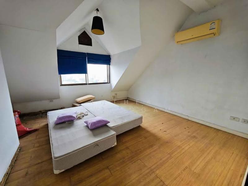 Country Complex Bangna, Bangkok, Sanpawut Road, Bang Na, Bangkok, 5 Bedrooms, 263 sqm, Condo For Sale, by Anthea Khwanngam, 500522154 - DDproperty.com