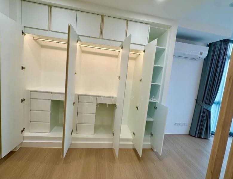 Nusasiri Grand, Bangkok, Soi Sukhumvit 42, Phra Kanong, Khlong Toei, Bangkok, 3 Bedrooms, 167 sqm, Condo For Rent, by Shinyu Real Estate, 500522249 - DDproperty.com