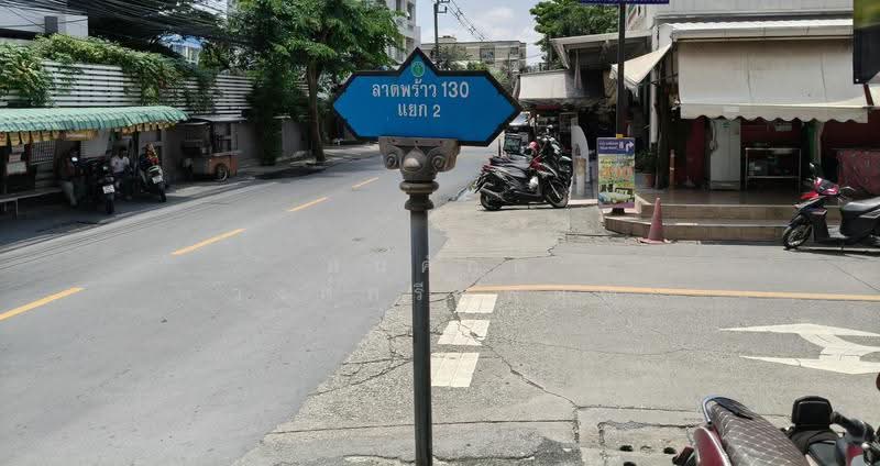 ขาย! 2 อาคารติดกัน โรงแรม-อพาร์ทเม้นท์ เจ้าของขายเอง ลาดพร้าว รามคำแหง, กรุงเทพ, ลาดพร้าว 130 แยก 2, คลองจั่น, บางกะปิ, กรุงเทพ, 15,168 ตร.ม., กิจการ ขาย, โดย สมศักดิ์ วงศ์ศรีนพคุณ, 500522251 - DDproperty.com