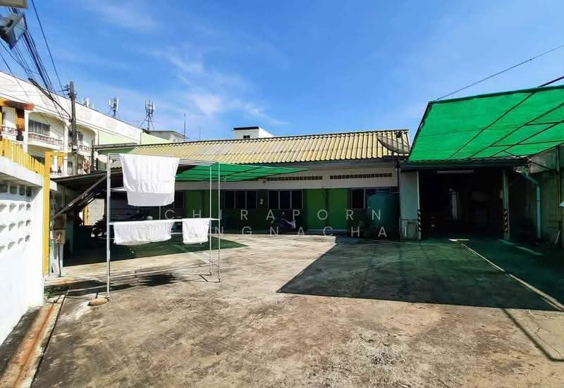 3-Storey Commercial Building, 3 Adjoining Units with Land at the Rear, Prime City-Centre Location, N, Khon Kaen, หน้าเมือง, Nai Muang, Muang Khon Kaen, Khon Kaen, , 758 sqm, Shophouse For Sale, by Chiraporn Wiangnachai, 500522262 - DDproperty.com