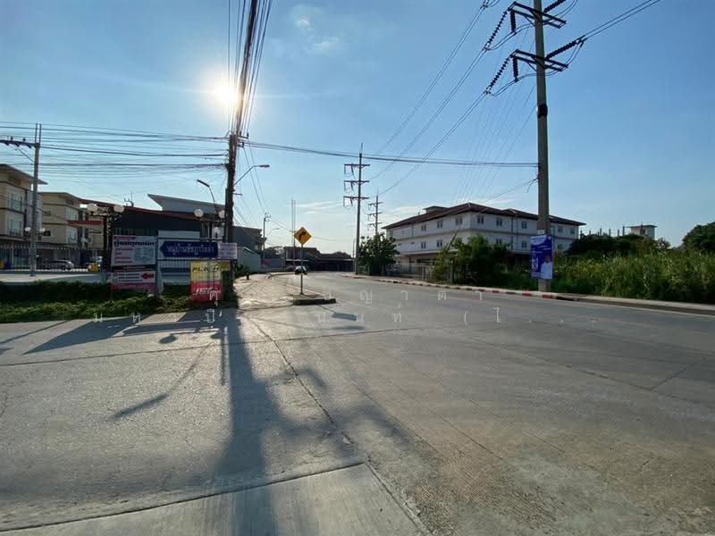 ที่ดินเปล่า 60 ตร.ว. ที่ดิน หมู่บ้านชัชฎาวิลล่า, Bangkok, ถนนบางแวก, Bang Phai, Bang Khae, Bangkok, , 240 sqm, Land For Sale, by คุณ ชญาดา มหาปิยานนท์ (ไนท์), 500522266 - DDproperty.com