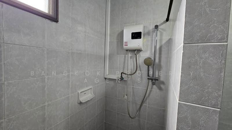 Baan Arthit, Bangkok, 27 To Sak Alley, Khlong Tan Nua, Watthana, Bangkok, 3 Bedrooms, 236 sqm, Condo For Rent, by BANGKOK PROPERTY AGENTS, 500522321 - DDproperty.com