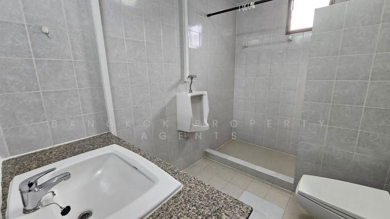 Baan Arthit, Bangkok, 27 To Sak Alley, Khlong Tan Nua, Watthana, Bangkok, 3 Bedrooms, 236 sqm, Condo For Rent, by BANGKOK PROPERTY AGENTS, 500522321 - DDproperty.com