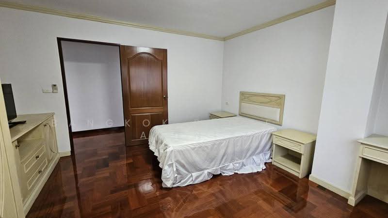 Baan Arthit, Bangkok, 27 To Sak Alley, Khlong Tan Nua, Watthana, Bangkok, 3 Bedrooms, 236 sqm, Condo For Rent, by BANGKOK PROPERTY AGENTS, 500522321 - DDproperty.com