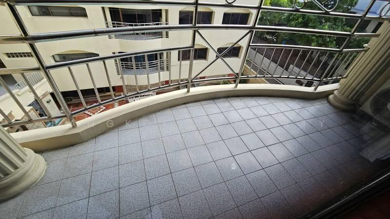 Baan Arthit, Bangkok, 27 To Sak Alley, Khlong Tan Nua, Watthana, Bangkok, 3 Bedrooms, 236 sqm, Condo For Rent, by BANGKOK PROPERTY AGENTS, 500522321 - DDproperty.com