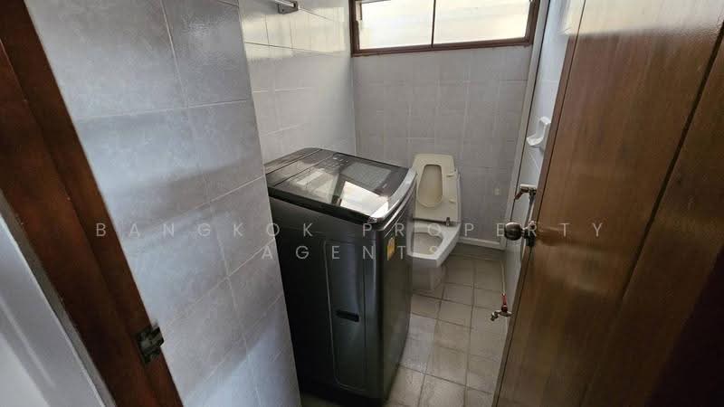 Baan Arthit, Bangkok, 27 To Sak Alley, Khlong Tan Nua, Watthana, Bangkok, 3 Bedrooms, 236 sqm, Condo For Rent, by BANGKOK PROPERTY AGENTS, 500522321 - DDproperty.com