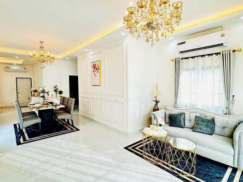 Rattanakorn Village 18, Chon Buri (Pattaya), Na Kloe, Bang Lamung (Pattaya), Chon Buri (Pattaya), 4 Bedrooms, 325 sqm, Single Detached House For Sale, by Siwanon Gosachan, 500522342 - DDproperty.com
