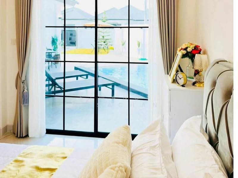 Rattanakorn Village 18, Chon Buri (Pattaya), Na Kloe, Bang Lamung (Pattaya), Chon Buri (Pattaya), 4 Bedrooms, 325 sqm, Single Detached House For Sale, by Siwanon Gosachan, 500522342 - DDproperty.com