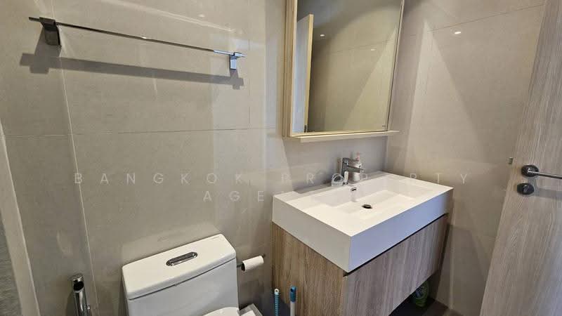 Maru Ekkamai 2, Bangkok, 70-5 Sukhumvit 63 Road, Phra Kanong Nua, Watthana, Bangkok, 2 Bedrooms, 60 sqm, Condo For Rent, by BANGKOK PROPERTY AGENTS, 500522366 - DDproperty.com