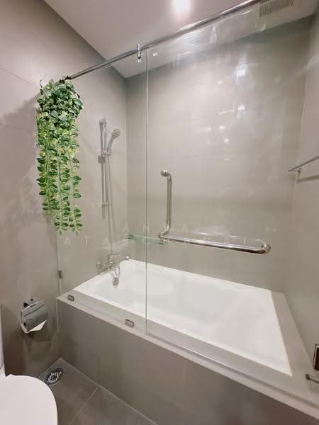 Noble ReD : โนเบิล รีดี, กรุงเทพ, 8 Phahon Yothin Road, Ari 1, Samsen Nai Subdistrict, Phaya Thai District, Bangkok, สามเสนใน, พญาไท, กรุงเทพ, 54 ตร.ม., คอนโด ให้เช่า, โดย Anya Atarchanai, 500522375 - DDproperty.com