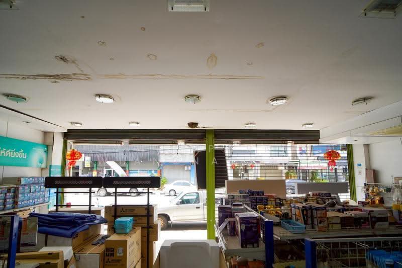 4-Storey Commercial Building for Sale, 2 Adjoining Interconnected Units, Na Mueang Road, Khon Kaen, หน้าเมือง, Nai Muang, Muang Khon Kaen, Khon Kaen, , 500 sqm, Shophouse For Sale, by Chiraporn Wiangnachai, 500522377 - DDproperty.com