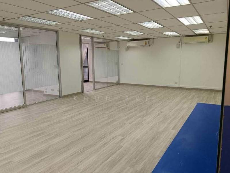 Chamnan Phenjati Business Center, Bangkok, Huai Khwang, Bangkok, , 181 sqm, Office Space For Rent, by Khun Eve, 500522415 - DDproperty.com
