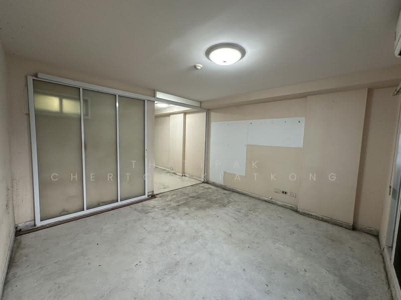 Chateau In Town Ratchada 17, Bangkok, Ratchadaphisek, Din Daeng, Bangkok, Studio, 35 sqm, Condo For Sale, by Thitipak Chertchukiatkong, 500522419 - DDproperty.com