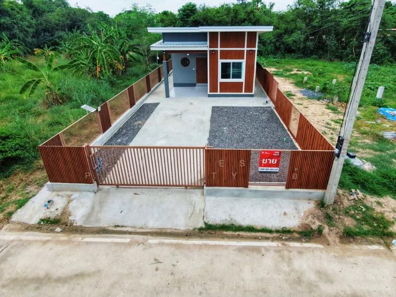 บ้านเดี่ยวสะแกกรัง อุทัยธานี, Uthai Thani, Sake Krang, Muang Uthai Thani, Uthai Thani, 3 Bedrooms, 100 sqm, Single Detached House For Sale, by The Best Property แอ้, 500522445 - DDproperty.com