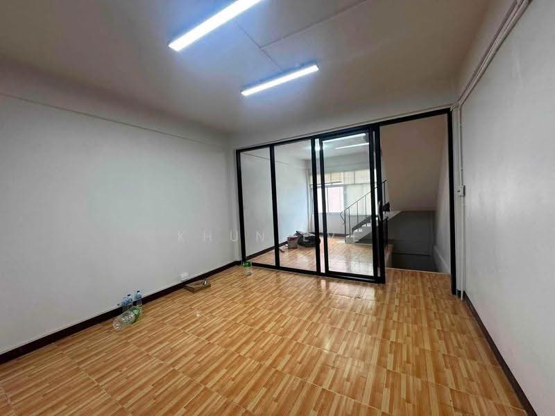 Commercial Building for Rent Mengjai Ratchada ( SPSEVE2287 ), Bangkok, ประชาอุทิศ 19, Samsen Nok, Huai Khwang, Bangkok, , 308 sqm, Shophouse For Rent, by Khun Eve, 500522481 - DDproperty.com