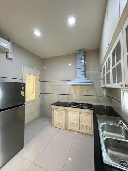 Narasiri Bangna, Samut Prakan, Bangna-Trad Road, Bangphli Yai, Bang Plee, Samut Prakan, 4 Bedrooms, 375 sqm, Single Detached House For Rent, by HOME Real Estate Service, 500522493 - DDproperty.com