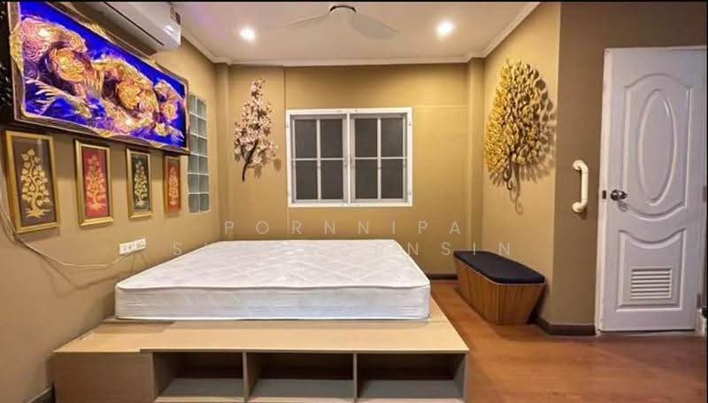 Baan Fah Green Park Lat Phrao 101, Bangkok, Soi Ladprao 101, Khlong Chan, Bang Kapi, Bangkok, 4 Bedrooms, 172 sqm, Single Detached House For Rent, by Pornnipa Sungvornsin, 500522497 - DDproperty.com