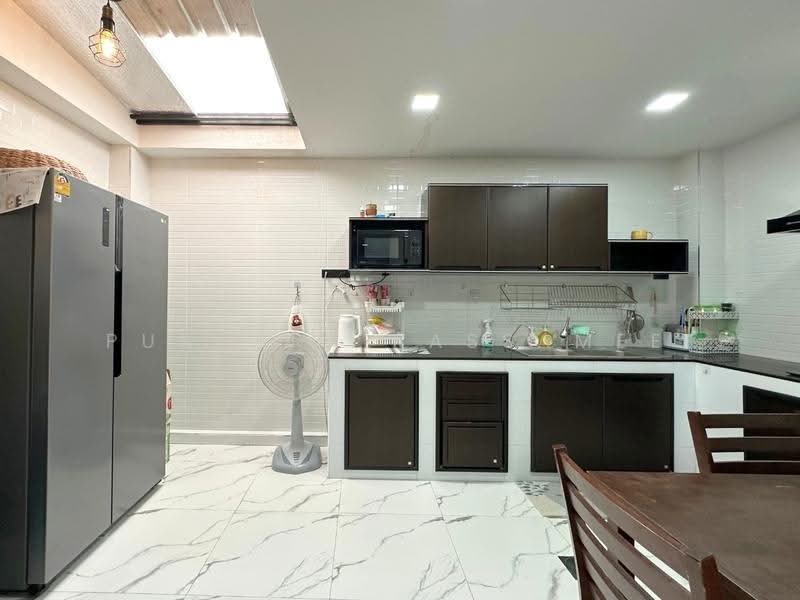 Hunsa S, Bangkok, Nong Kham, Nong Khaem, Bangkok, 3 Bedrooms, 140 sqm, Townhouse For Sale, by Punpapa Rassamee, 500522514 - DDproperty.com