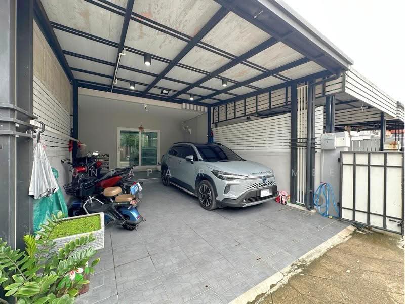 Hunsa S, Bangkok, Nong Kham, Nong Khaem, Bangkok, 3 Bedrooms, 140 sqm, Townhouse For Sale, by Punpapa Rassamee, 500522514 - DDproperty.com