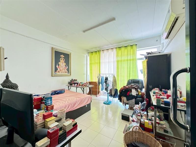 อาคารพาณิชย์ 4 ชั้น 46.8 ตร.ว. อาคารพาณิชย์คลอง4 ลำลูกกา ใกล้ตลาดกลางลาดสวายคลอง4, ปทุมธานี, ถนนพระองค์เจ้าสายคลอง4, ลาดสวาย, ลำลูกกา, ปทุมธานี, 300 ตร.ม., ตึกแถว-อาคารพาณิชย์ ขาย, โดย คุณ คติพจน์ ภัทรธนทรัพย์ (พีท), 500522558 - DDproperty.com