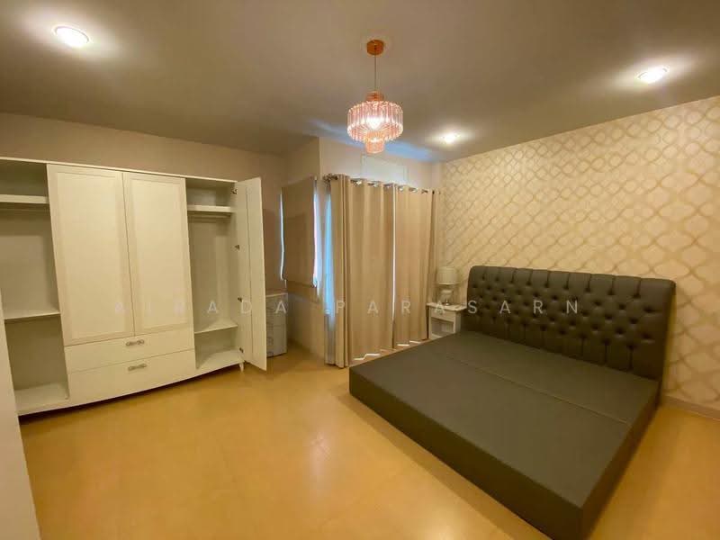 Ruenruedee 7, Bangkok, Min Buri, Bangkok, 4 Bedrooms, 181 sqm, Townhouse For Sale, by Airada Parasarn, 500522569 - DDproperty.com
