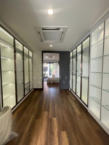 The Park Lane 15 Sukhumvit – Bareing, Samut Prakan, Samrong Nua, Muang Samut Prakarn, Samut Prakan, 4 Bedrooms, 300 sqm, Townhouse For Sale, by HOME Real Estate Service, 500522592 - DDproperty.com