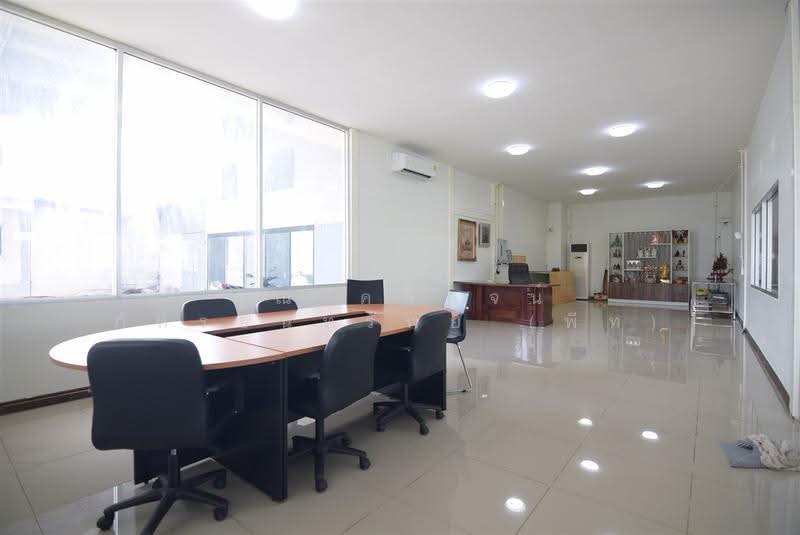 โรงงาน+โกดัง 3 ชั้น 5 ไร่ 84 ตร.ว. ใกล้ตลาดชัชวาล คลอง7 แยกคลอง7, Pathum Thani, ถนนลำลูกกา, Bung Kham Proi, Lam Luk Ka, Pathum Thani, , 2,685 sqm, Warehouse/Factory For Sale, by คุณ คติพจน์ ภัทรธนทรัพย์ (พีท), 500522607 - DDproperty.com