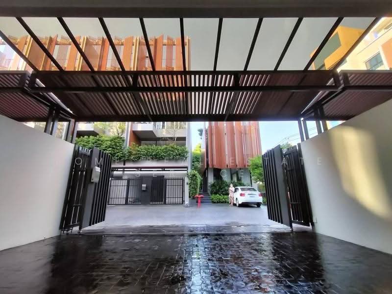 The Park Lane 15 Sukhumvit – Bareing, Samut Prakan, Samrong Nua, Muang Samut Prakarn, Samut Prakan, 4 Bedrooms, 300 sqm, Townhouse For Rent, by HOME Real Estate Service, 500522619 - DDproperty.com