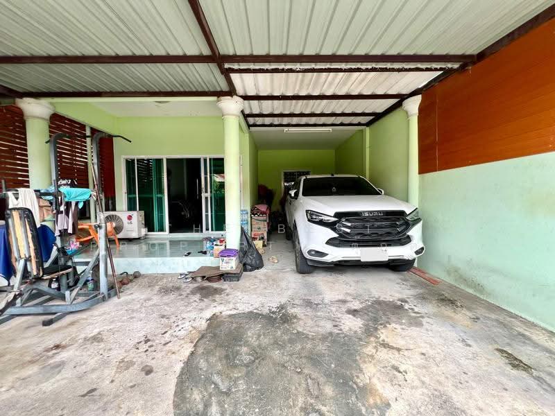 ทาวน์เฮ้าส์พานทอง ชลบุรี, Chon Buri (Pattaya), Nong Tamlung, Phan Thong, Chon Buri (Pattaya), 2 Bedrooms, 100 sqm, Townhouse For Sale, by The Best Property ตุ๊กตา, 500522638 - DDproperty.com
