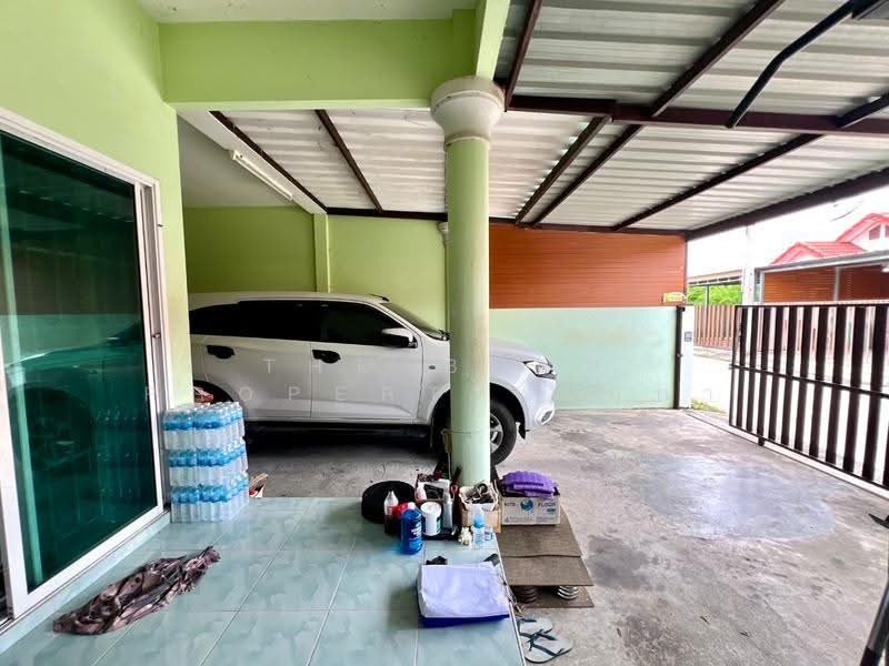 ทาวน์เฮ้าส์พานทอง ชลบุรี, Chon Buri (Pattaya), Nong Tamlung, Phan Thong, Chon Buri (Pattaya), 2 Bedrooms, 100 sqm, Townhouse For Sale, by The Best Property ตุ๊กตา, 500522638 - DDproperty.com