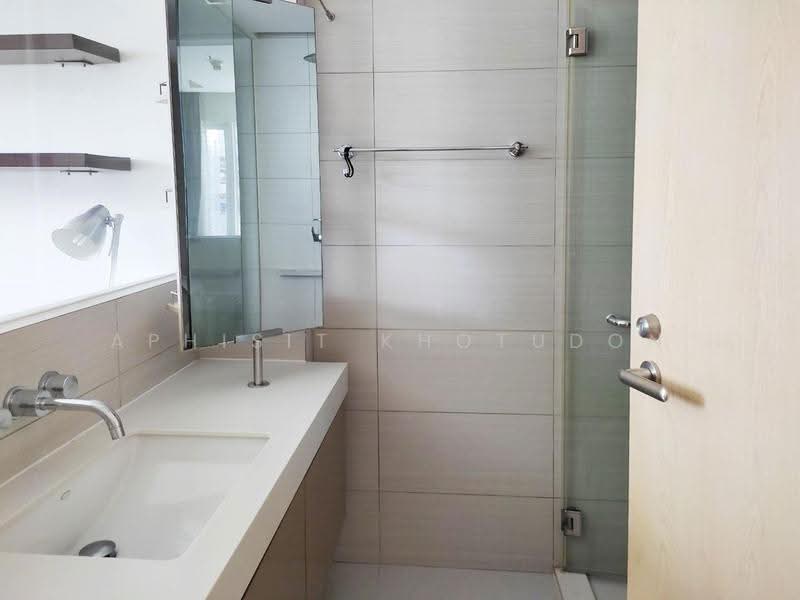 Siri At Sukhumvit, Bangkok, 902 Sukhumvit Road, Phra Kanong, Khlong Toei, Bangkok, 1 Bedroom, 52 sqm, Condo For Rent, by Aphisit Khotudon, 500522639 - DDproperty.com