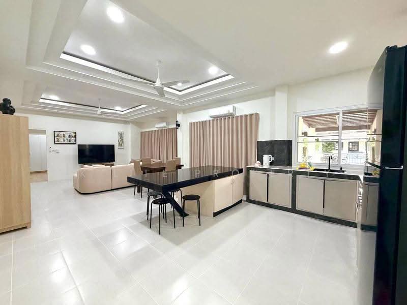7R1079 Pool villa for rent 4 bedroom 3 bathroom 125,000/month at rawai have fully furnished, phuket, Rawai, Muang Phuket, Phuket, 4 Bedrooms, 300 sqm, Villa For Rent, by PK LIFE Property, 500522655 - DDproperty.com