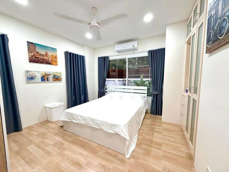 7R1079 Pool villa for rent 4 bedroom 3 bathroom 125,000/month at rawai have fully furnished, ภูเก็ต, ราไวย์, เมืองภูเก็ต, ภูเก็ต, 300 ตร.ม., วิลล่า ให้เช่า, โดย PK LIFE Property, 500522655 - DDproperty.com