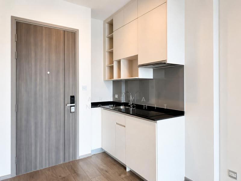 Whizdom Avenue Ratchada-Ladprao, Bangkok, Ladprao Road, Jom Phon, Chatuchak, Bangkok, 1 Bedroom, 31 sqm, Condo For Sale, by Areeya Kingwichit, 500522693 - DDproperty.com