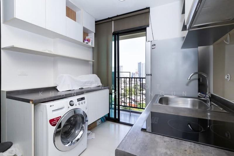 The Base Park West Sukhumvit 77, Bangkok, 11 Soi Sukhumvit 77 Sukhumvit Road, Phra Kanong Nua, Watthana, Bangkok, 2 Bedrooms, 48 sqm, Condo For Rent, by Thanachot Khantigamongun, 500522699 - DDproperty.com