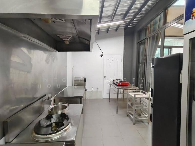 The Gentry Sukhumvit 101, Bangkok, Soi Sukhumvit 101, Sukhumvit Road, Bang Chak, Phra Khanong, Bangkok, 4 Bedrooms, 361 sqm, Single Detached House For Sale, by NTG Property House Co.,Ltd., 500522750 - DDproperty.com