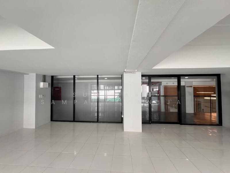 Space for rent Lat Phrao, Bangkok, Jom Phon, Chatuchak, Bangkok, , 48 sqm, Retail Space For Rent, by Sumitara Sampattavanija, 500522758 - DDproperty.com