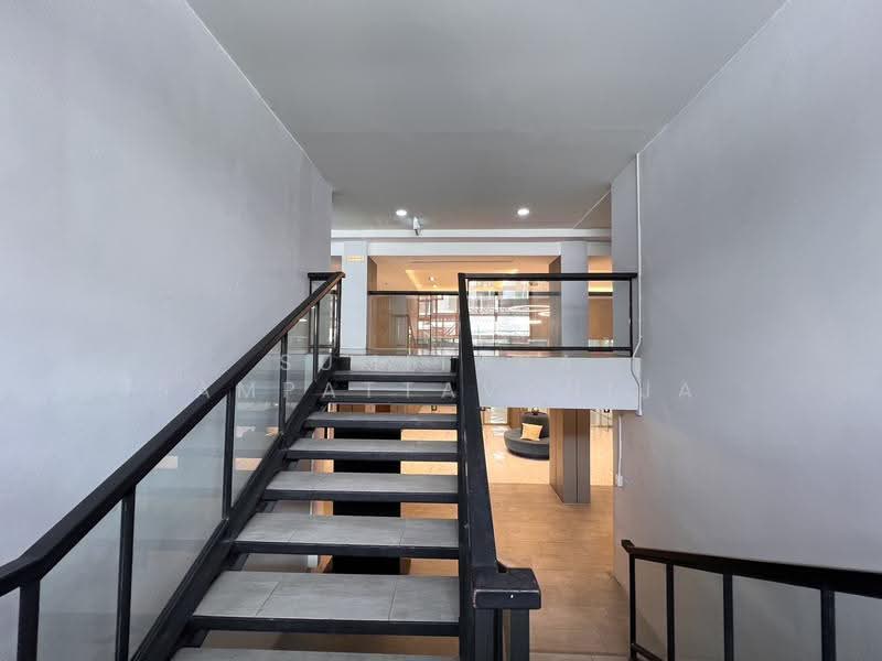 พื้นที่ให้เช่า ลาดพร้าว : Space for rent Lat Phrao, กรุงเทพ, จอมพล, จตุจักร, กรุงเทพ, 48 ตร.ม., พื้นที่ขายของ ให้เช่า, โดย Sumitara Sampattavanija, 500522758 - DDproperty.com