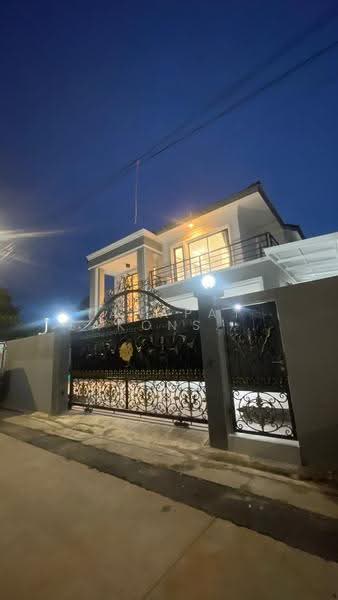 4-BR Villa, Bangkok, Suan Luang, Bangkok, 4 Bedrooms, 330 sqm, Villa For Rent, by Tanapat Sakonsontised, 500522774 - DDproperty.com
